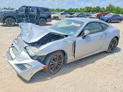 JF1ZNAA12G8****** 2016 Scion FR-S