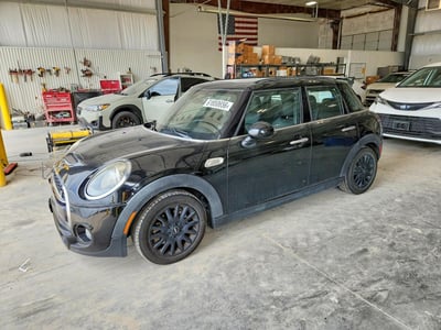 2017 MINI Cooper