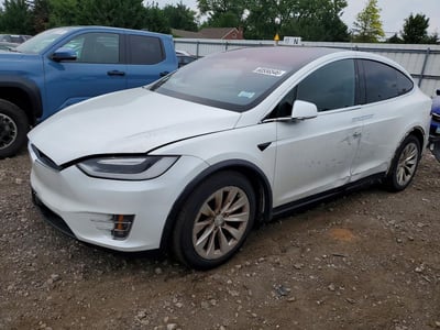 5YJXCBE29GF****** 2016 Tesla Model X