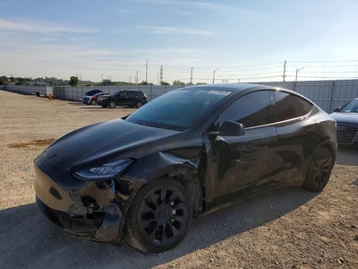 5YJYGDEE1MF****** 2021 Tesla Model Y