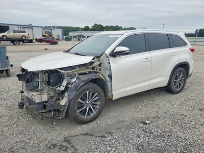 2017 Toyota Highlander