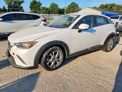 JM1DKFC78G0****** 2016 Mazda CX-3