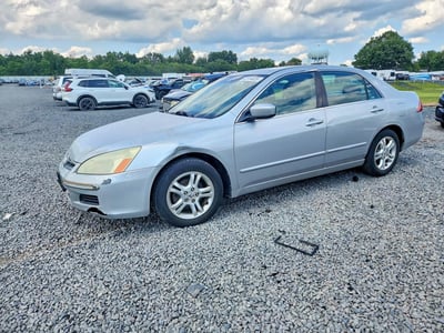 1HGCM56846A****** 2006 Honda Accord