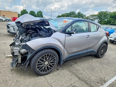 NMTKHMBX2KR****** 2019 Toyota C-HR