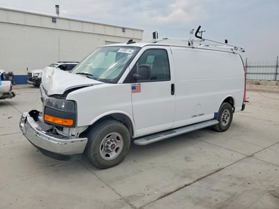 1GTW7AFP6R1****** 2024 GMC Savana