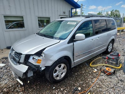 2D4RN5D19AR****** 2010 Dodge Grand Caravan