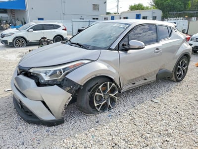 NMTKHMBX1KR****** 2019 Toyota C-HR