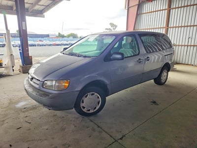 1999 Toyota Sienna