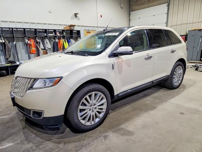 2LMDJ8JK2FB****** 2015 Lincoln MKX