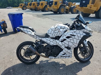 JKAEXKH11PD****** 2023 Kawasaki Ex400