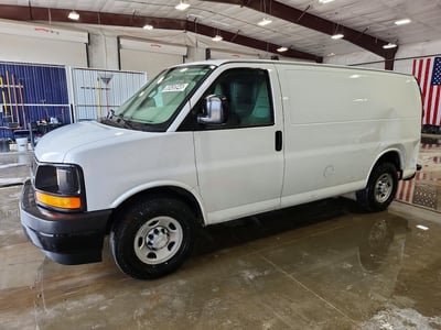 1GCWGAFGXH1****** 2017 Chevrolet Express