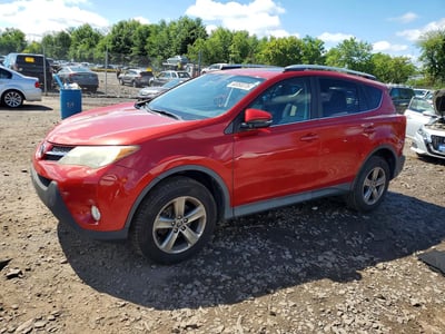 2T3RFREV3FW****** 2015 Toyota RAV4