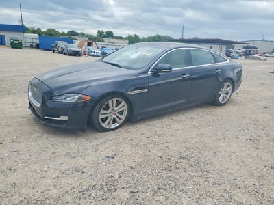 SAJWA2G72G8****** 2016 Jaguar XJ-Series