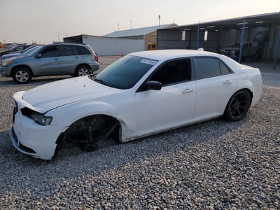 2C3CCAAG2KH****** 2019 Chrysler 300
