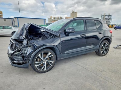 2020 Volvo XC40