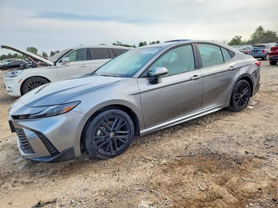 2025 Toyota Camry Hybrid