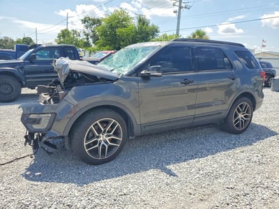 1FM5K8GT6HG****** 2017 Ford Explorer