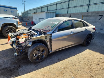 KMHLM4AJ2PU****** 2023 Hyundai Elantra