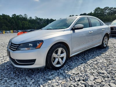 1VWBP7A38DC****** 2013 Volkswagen Passat