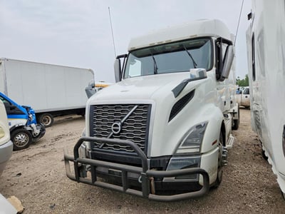 4V4NC9EH9LN****** 2020 Volvo VNL