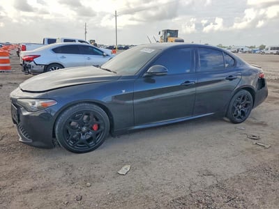 ZARFAMBN2N7****** 2022 Alfa Romeo Giulia