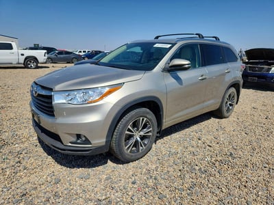 5TDJKRFH0GS****** 2016 Toyota Highlander