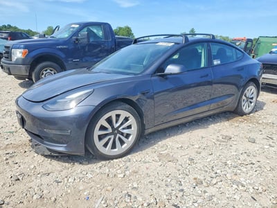 5YJ3E1EB0NF****** 2022 Tesla Model 3