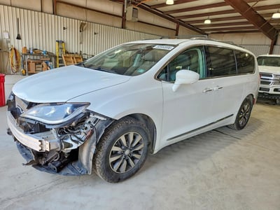 2C4RC1EG4KR****** 2019 Chrysler Pacifica