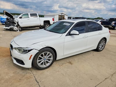 WBA8E1G5XJN****** 2018 BMW 3 Series