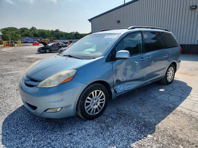2008 Toyota Sienna
