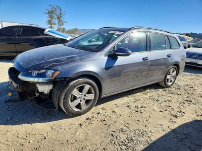 3VWD17AUXJM****** 2018 Volkswagen Golf SportWagen