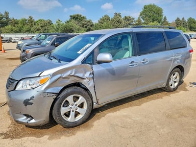 5TDKK3DC0DS****** 2013 Toyota Sienna