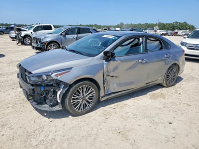 3KPF54AD1PE****** 2023 Kia Forte