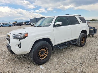 JTEBU5JR4H5****** 2017 Toyota 4Runner