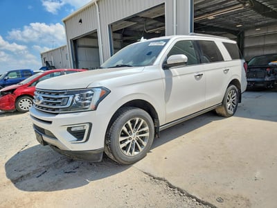 1FMJU2AT9JE****** 2018 Ford Expedition