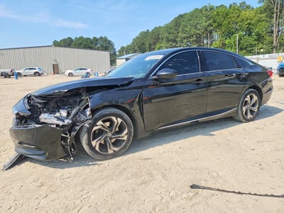 1HGCV1F46JA****** 2018 Honda Accord