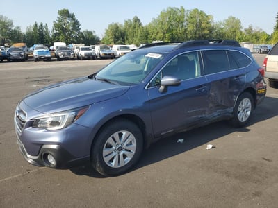 4S4BSAHC8J3****** 2018 Subaru Outback