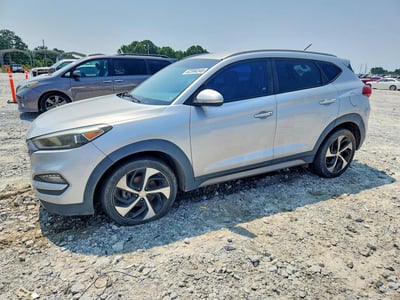 KM8J3CA25HU****** 2017 Hyundai Tucson