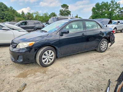 5YFBU4EE2DP****** 2013 Toyota Corolla