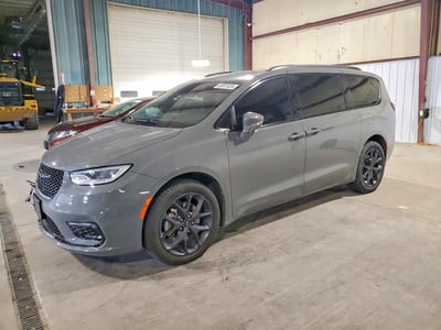 2C4RC3BG1NR****** 2022 Chrysler Pacifica