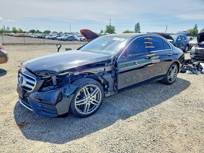 WDDZF4KB8JA****** 2018 Mercedes-Benz E-Class