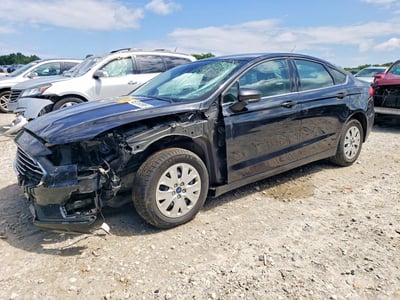 3FA6P0G72KR****** 2019 Ford Fusion
