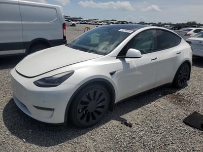 7SAYGDEFXNF****** 2022 Tesla Model Y