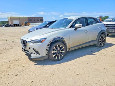 JM1DKDC71K1****** 2019 Mazda CX-3