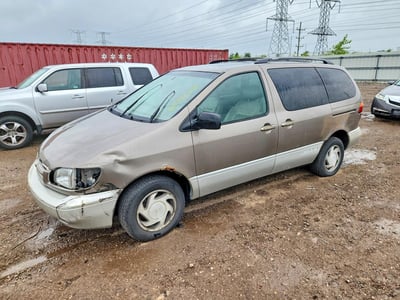 1999 Toyota Sienna