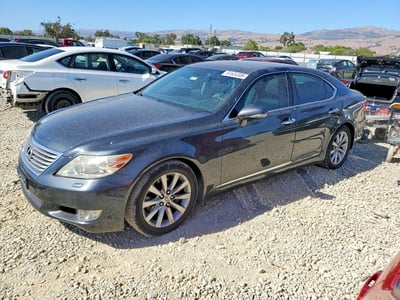 JTHBL5EF5A5****** 2010 Lexus LS