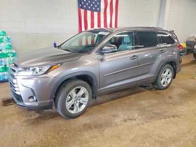 5TDDZRFH0KS****** 2019 Toyota Highlander