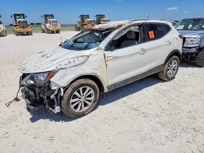JN1BJ1CR6JW****** 2018 Nissan Rogue Sport