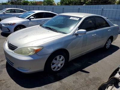4T1BE32KX2U****** 2002 Toyota Camry