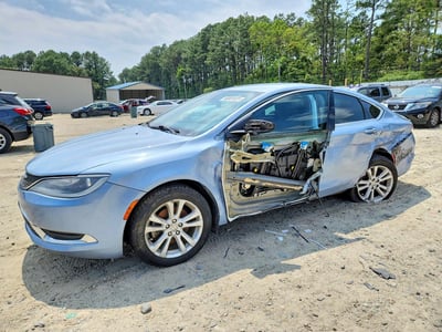 1C3CCCAB9FN****** 2015 Chrysler 200